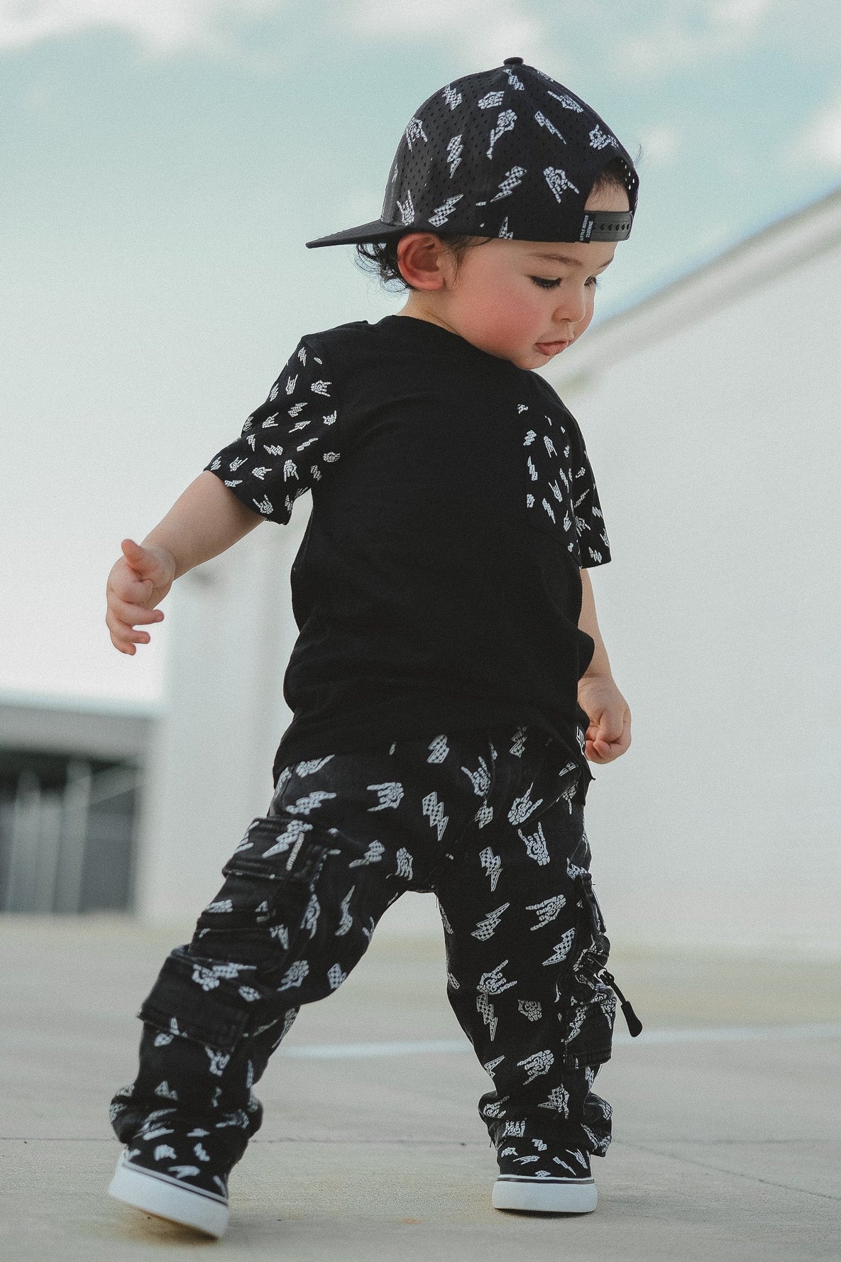 Bolted Bones Baggy Jeans (Washed Black)