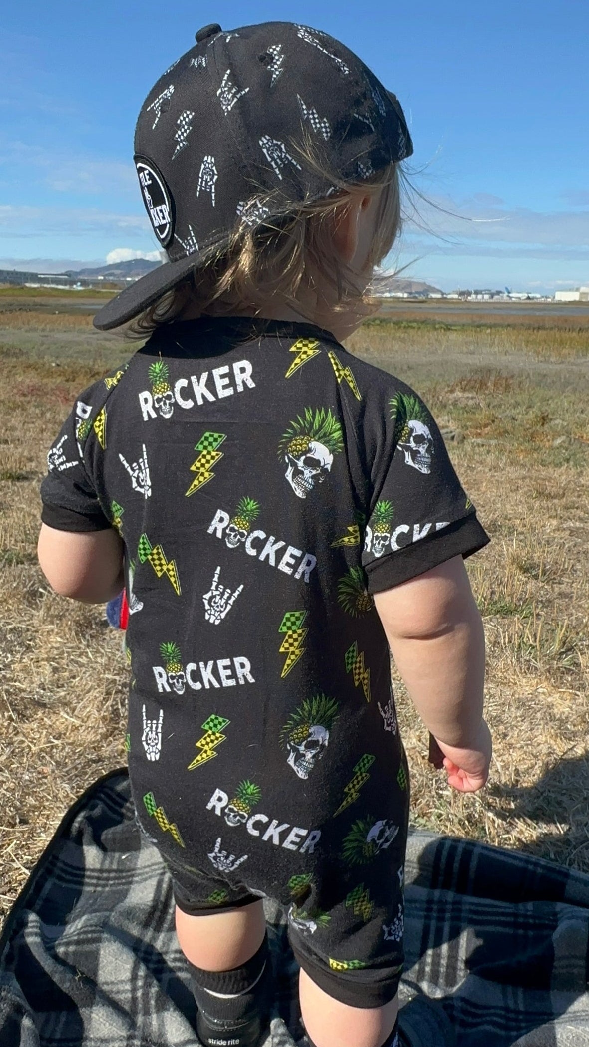 Pineapple Power Shortie