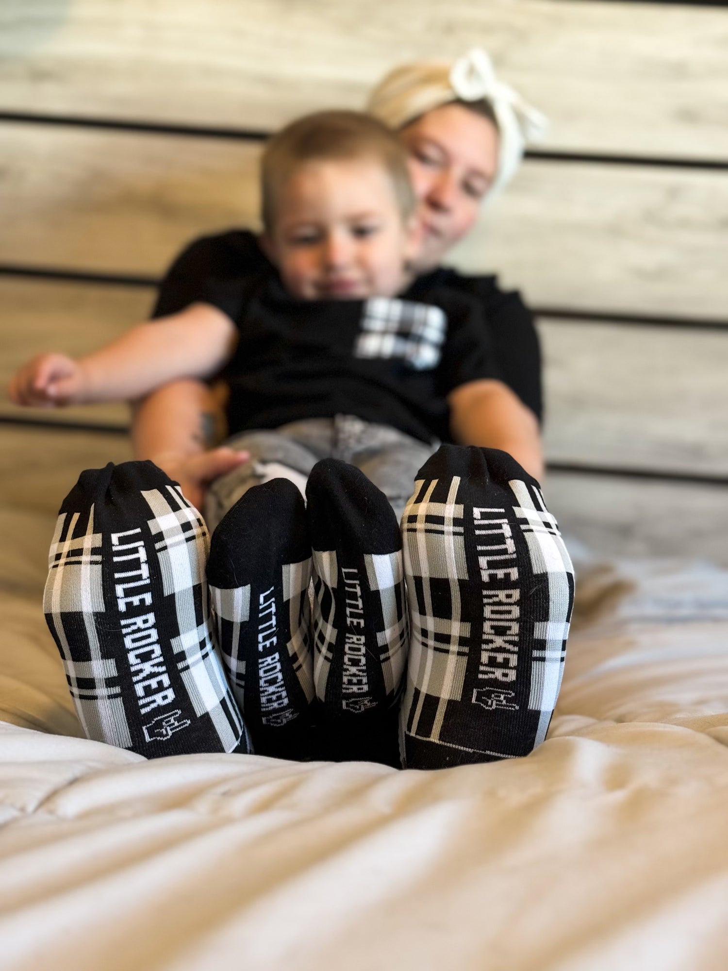 Mono Socks