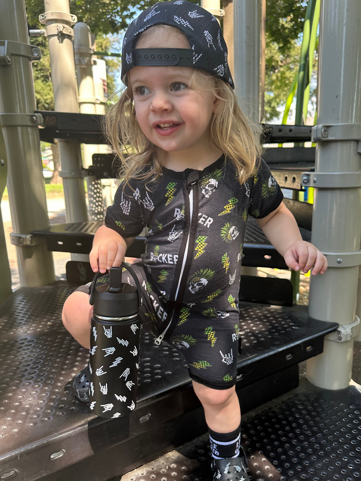 Pineapple Power Shortie