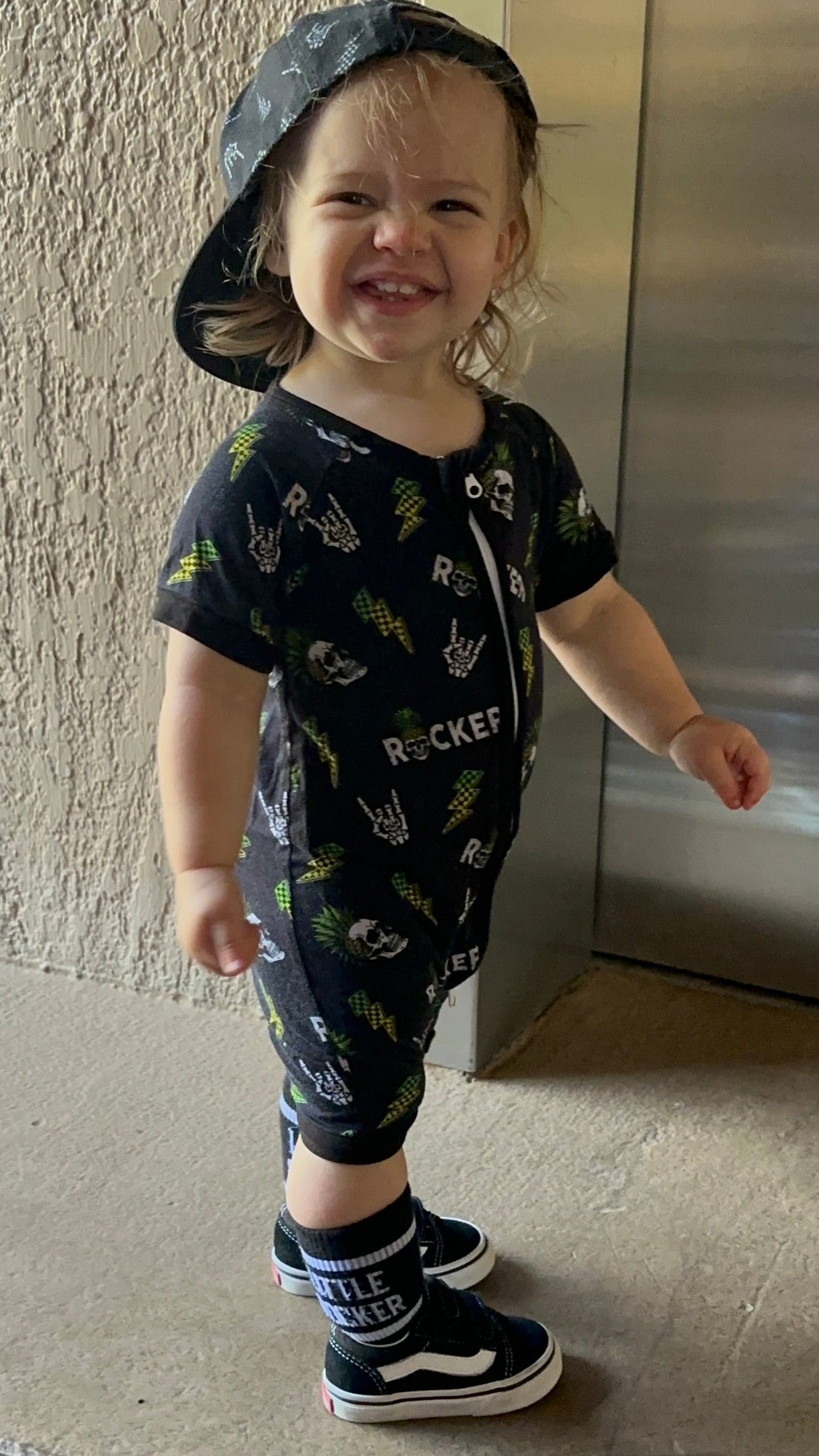 Pineapple Power Shortie