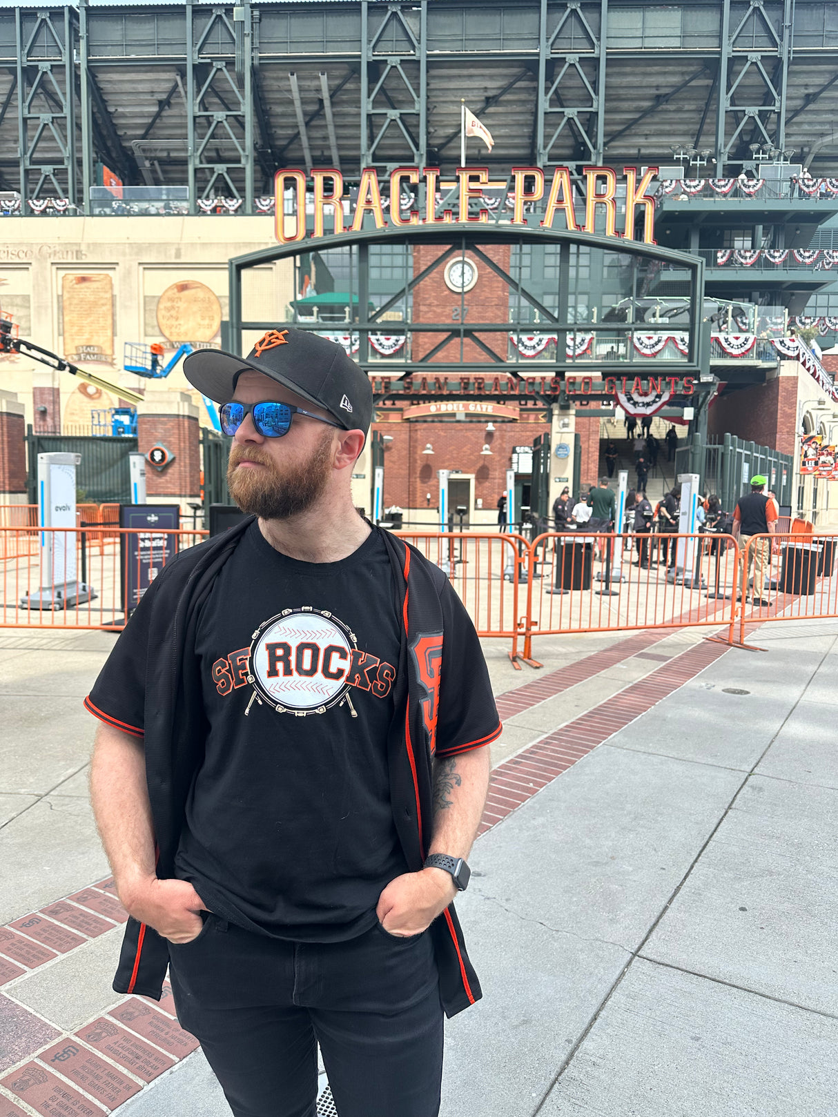 SF Rocks (Adult Oversized)