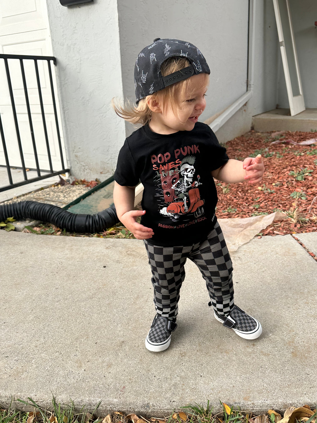 Pop Punk Saves Lives