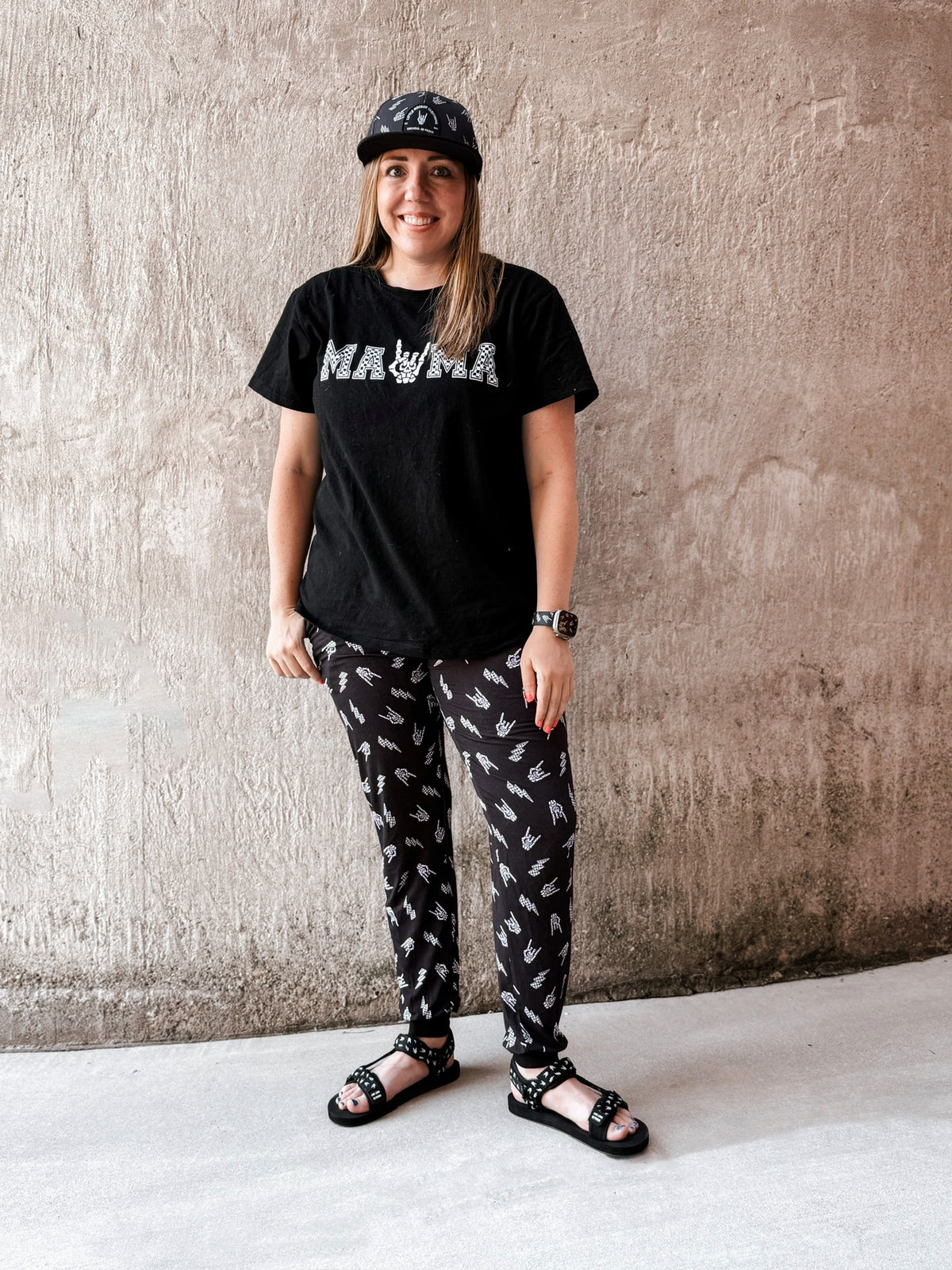 MAMA Tee