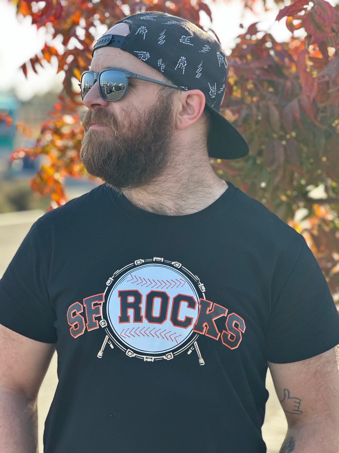 Santa Fe Rocks Adult tee